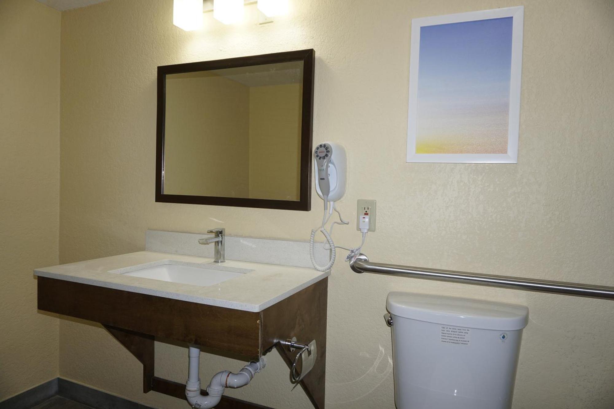 Days Inn By Wyndham Apopka/Orlando Экстерьер фото