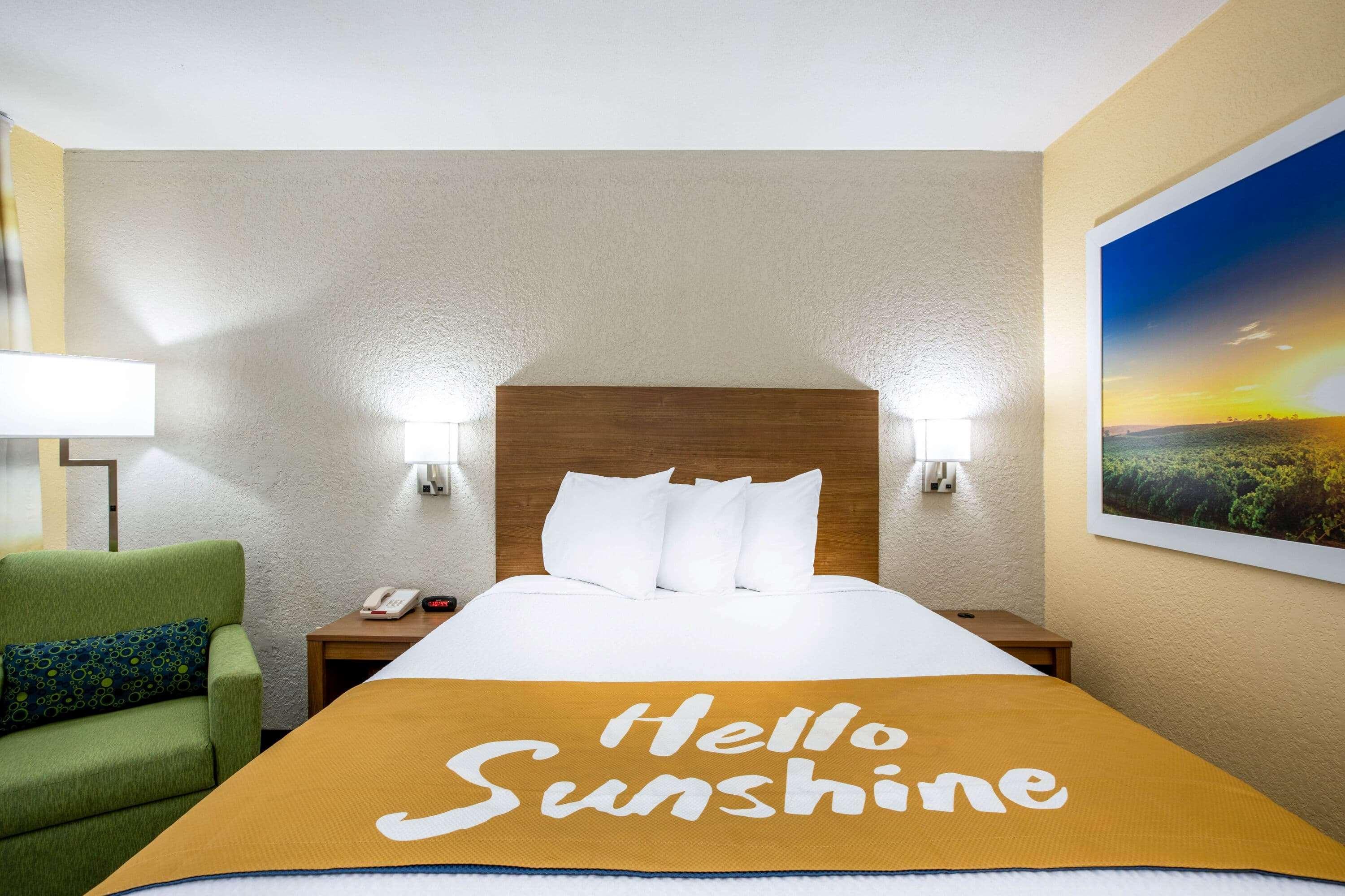Days Inn By Wyndham Apopka/Orlando Экстерьер фото